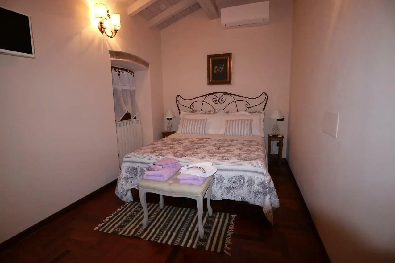 *** Bed & Breakfast B&B La Corte Suites Salice Terme Italy